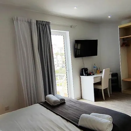 Arjuza - Private Self Catering Bedrooms With Bathroom Gasthuis *