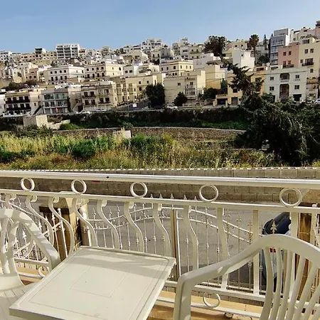 Arjuza - Private Self Catering Bedrooms With Bathroom