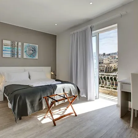Gasthuis Arjuza - Private Self Catering Bedrooms With Bathroom Is-Swieqi