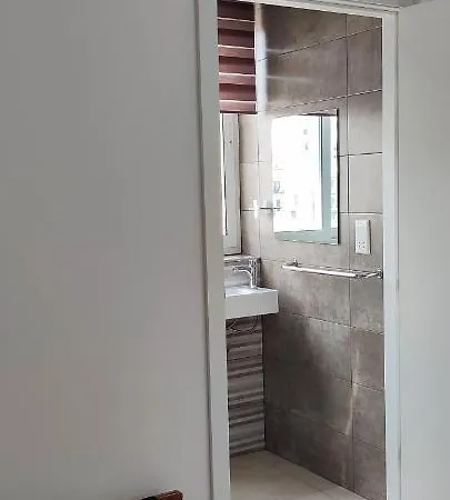 Maison d'hôtes Arjuza - Private Self Catering Bedrooms With Bathroom Is-Swieqi