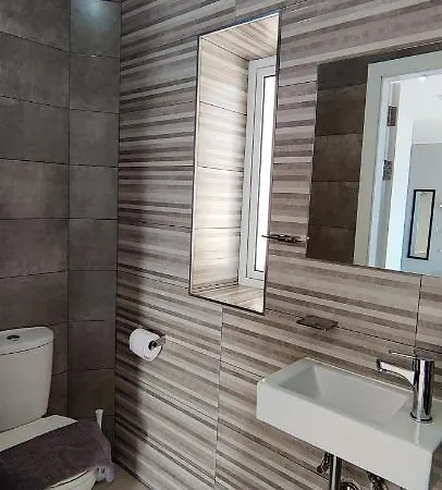 Arjuza - Private Self Catering Bedrooms With Bathroom Maison d'hôtes