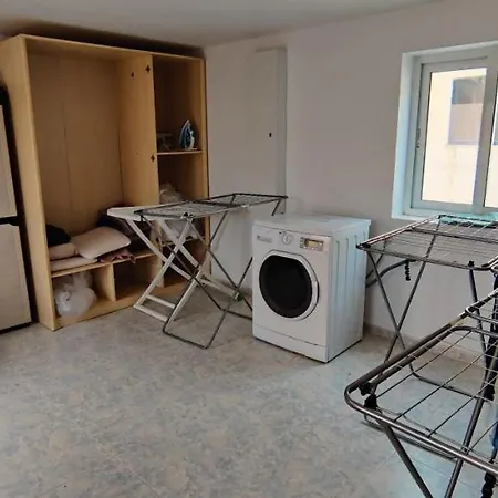 Arjuza - Private Self Catering Bedrooms With Bathroom Casa de hóspedes *