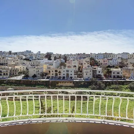 Arjuza - Private Self Catering Bedrooms With Bathroom Casa de hóspedes Is-Swieqi