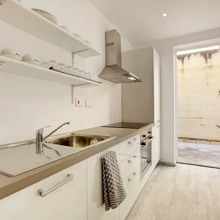 Casa de hóspedes Arjuza - Private Self Catering Bedrooms With Bathroom